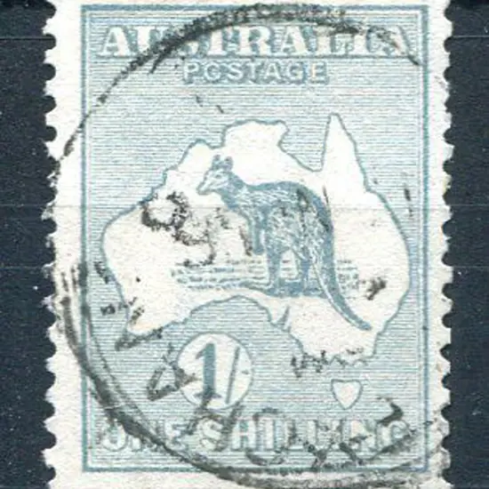 1915 2nd Watermark 1/- dull green with "break in ...