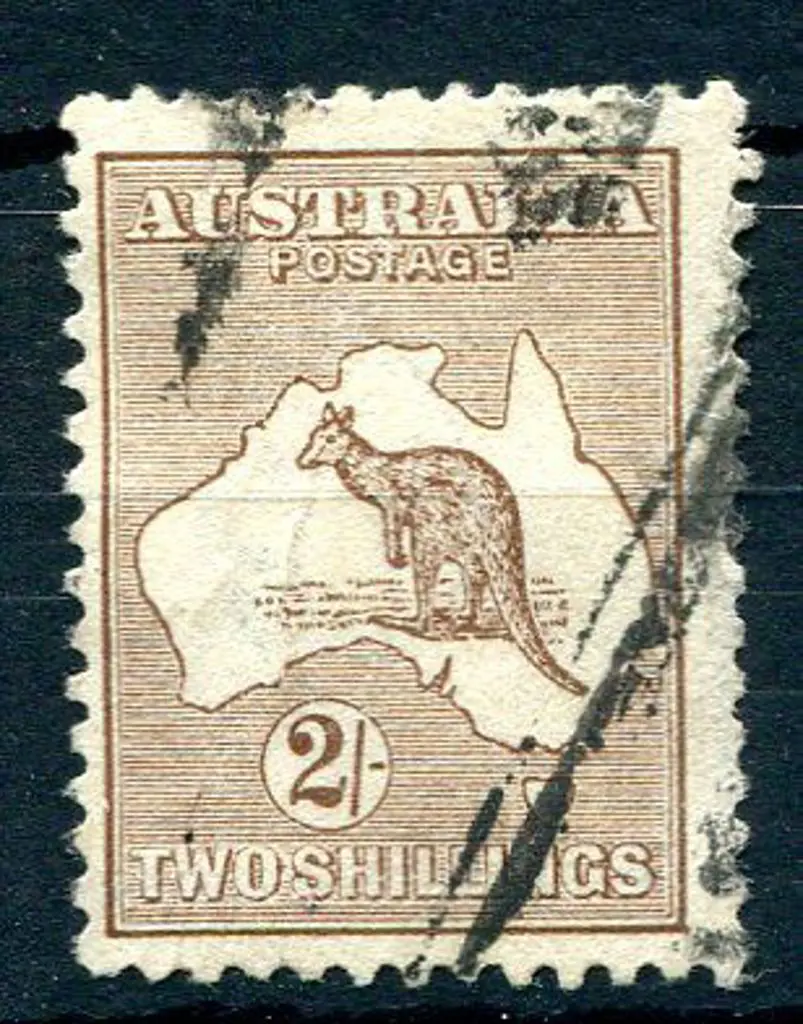 1915/28 3rd Watermark 2/- brown with inverted wmk. ... Image 1++