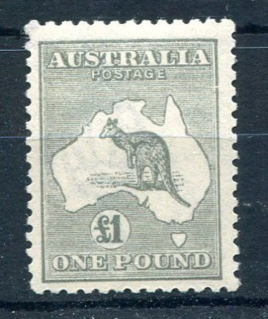 1915/28 3rd Watermark £1 grey. MVLH verging on MUH ... Image 1++
