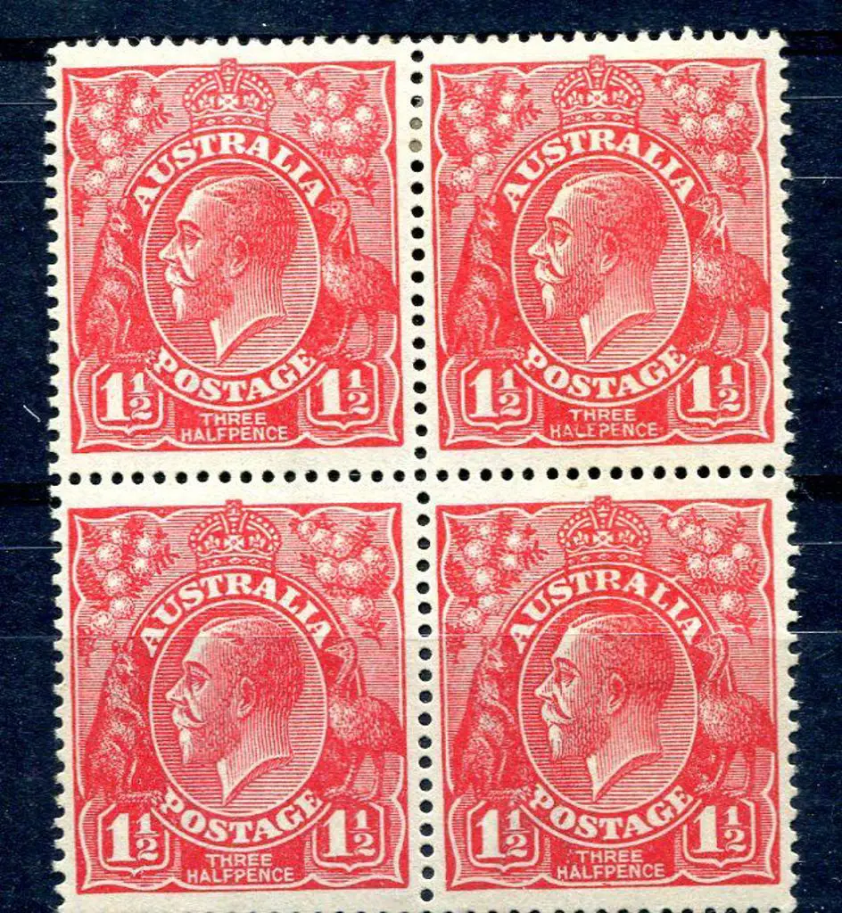 1914-20 Single Watermark 1½d red block of 4 with 2 ... Image 1++