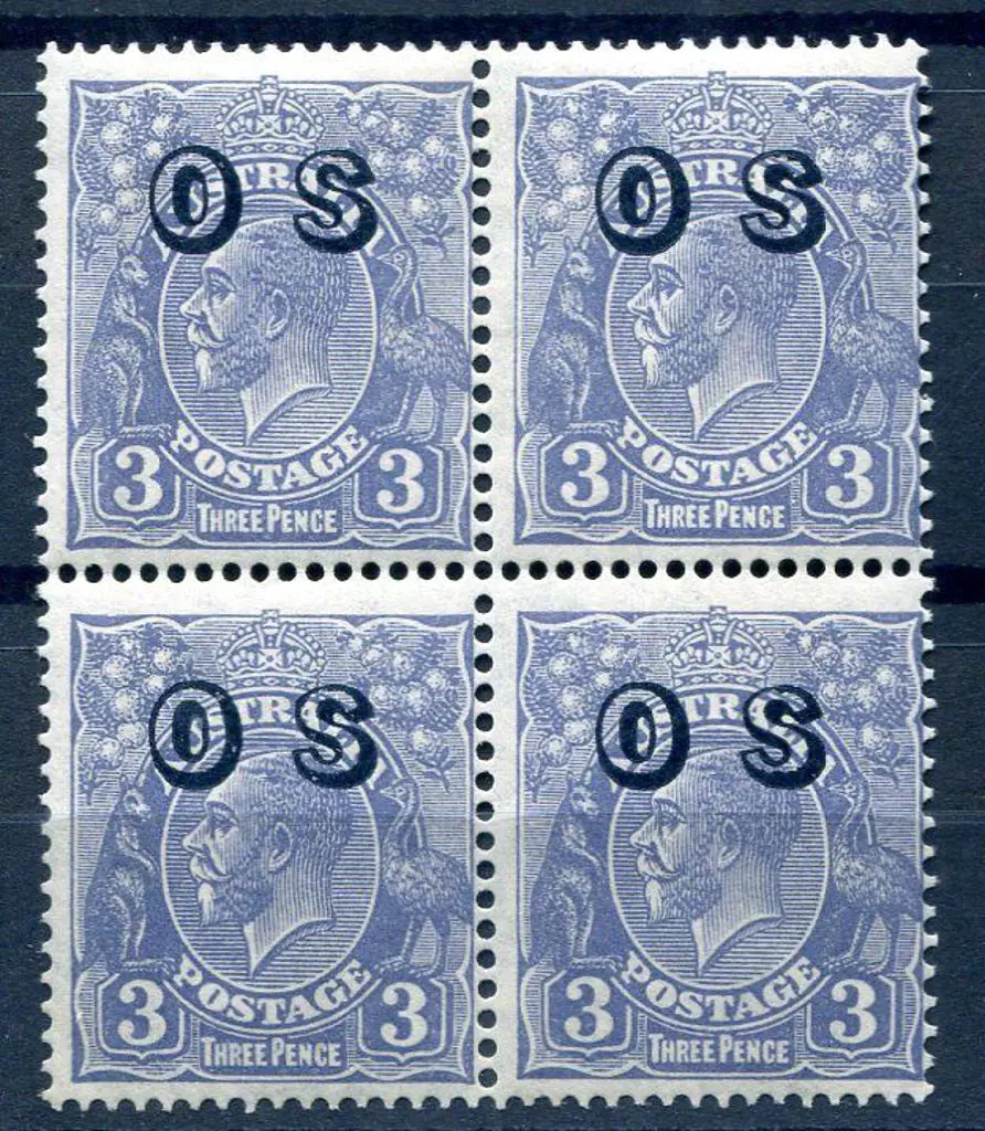 1931-36 CofA 3d ultramarine block of 4 ovptd "OS" ... Image 1++