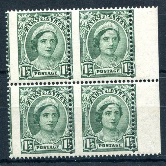 1942 1½d green QM right marginal block of 4 with ...