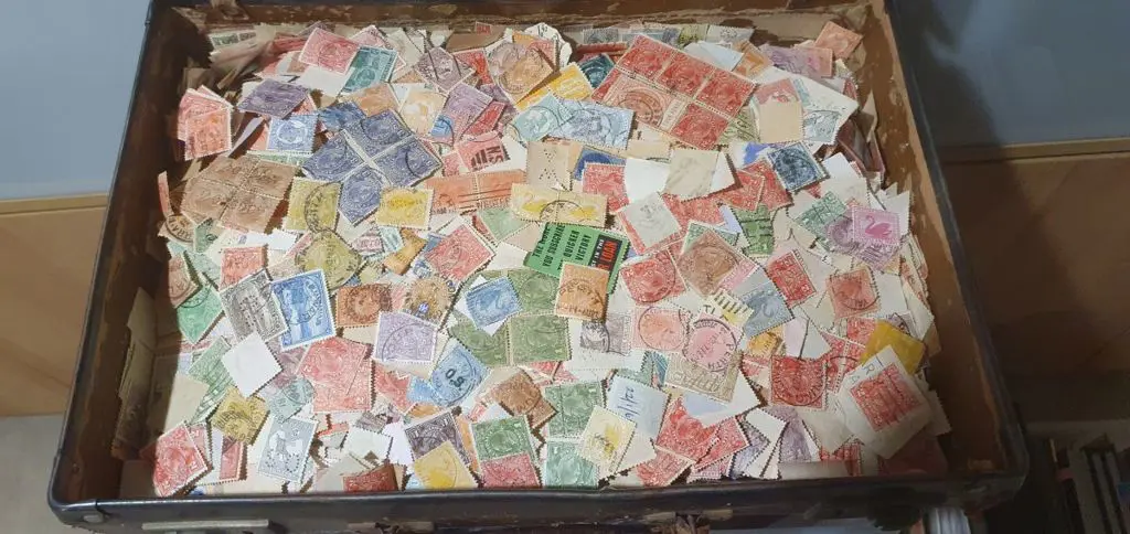 Kangaroos & KGV plus States on/off paper ... Image 1++