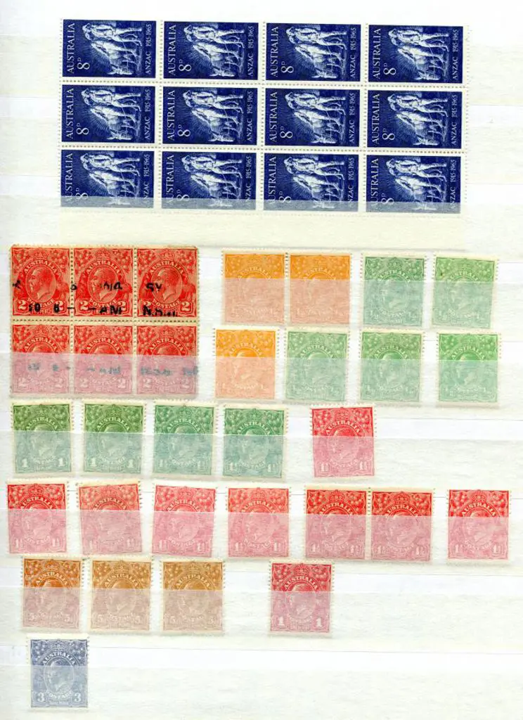 1913-1977 in random order in Lighthouse stockbook. ... Image 1++