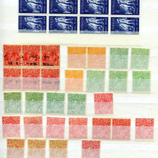 1913-1977 in random order in Lighthouse stockbook. ...
