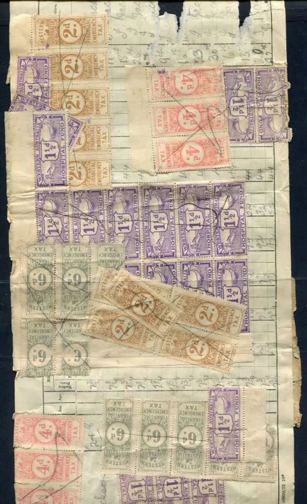 1930c intact page from a wages book with Financial ... Image 1++