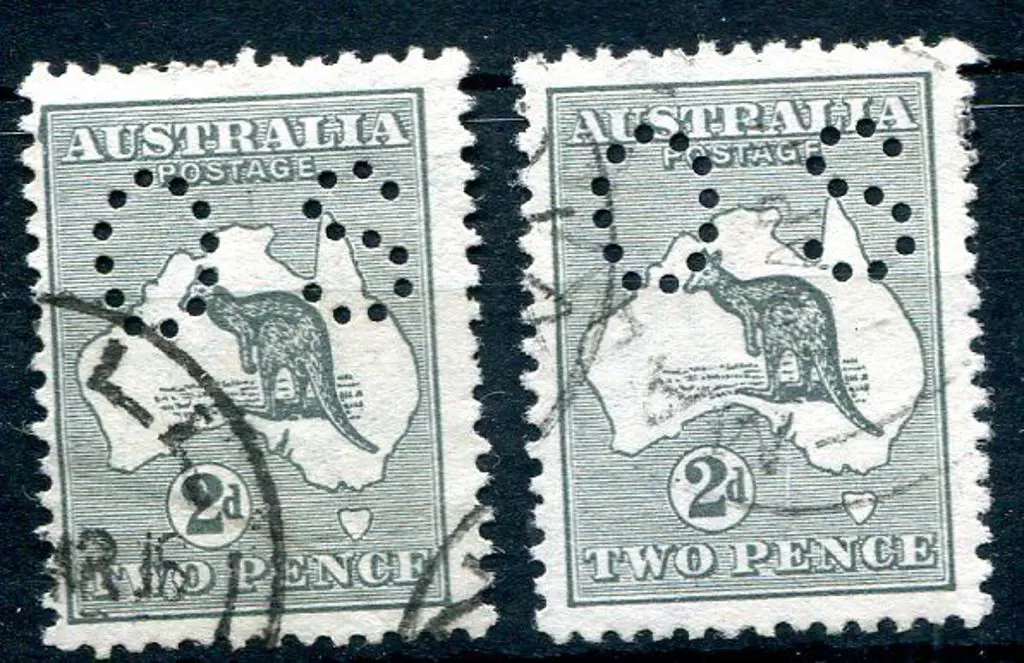 1913 1st Watermark 2d grey x 2 with both perfd ... Image 1++