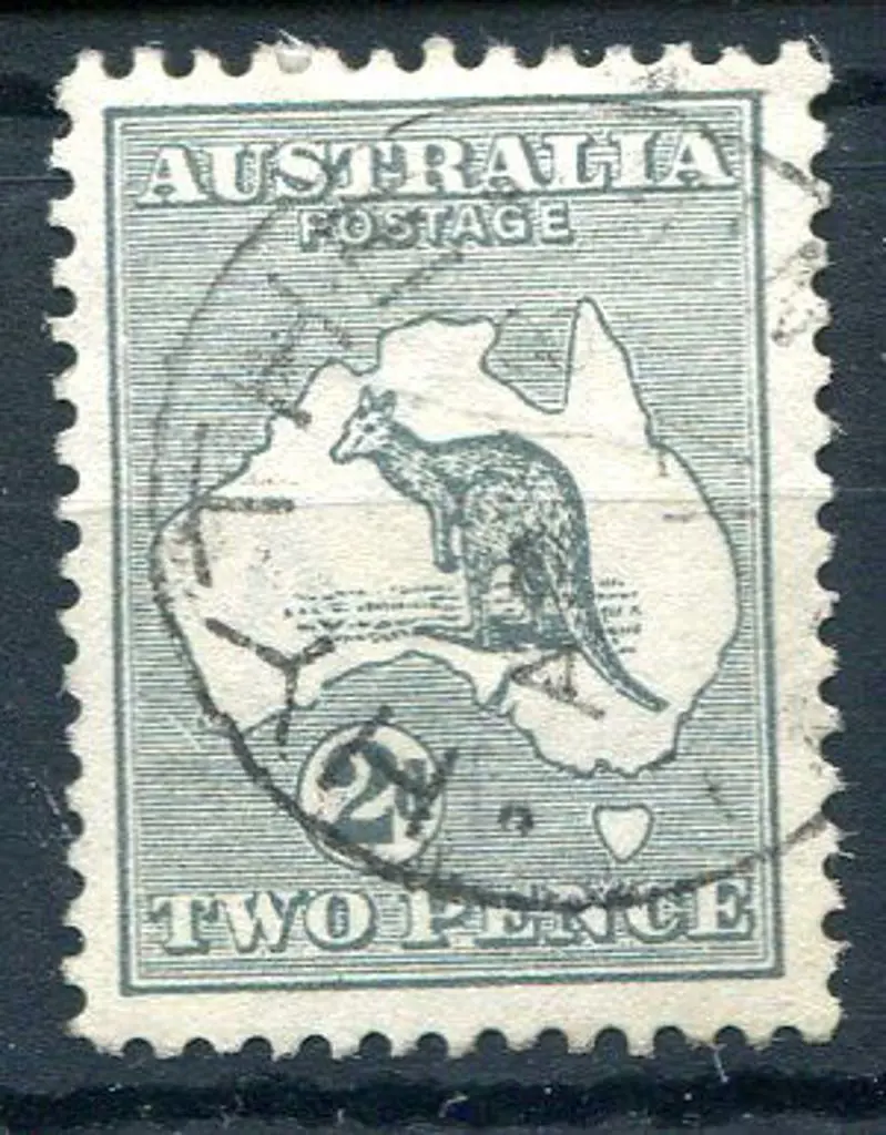 1915 2nd Watermark 2d grey with "scratch of coast ... Image 1++
