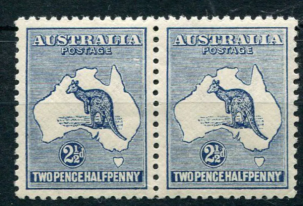 1915/28 3rd Watermark 2½d blue MUH pair with left ... Image 1++