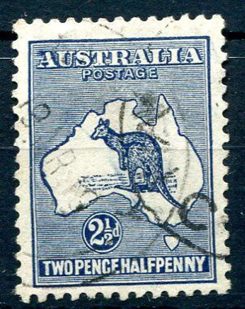 1915/28 3rd Watermark 2½d indigo with "retouch to ... Image 1++