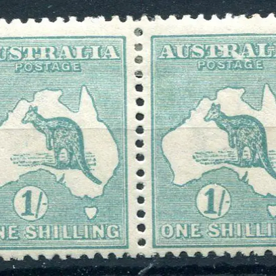 1915/28 3rd Watermark 1/- blue green Die IIB pair ...