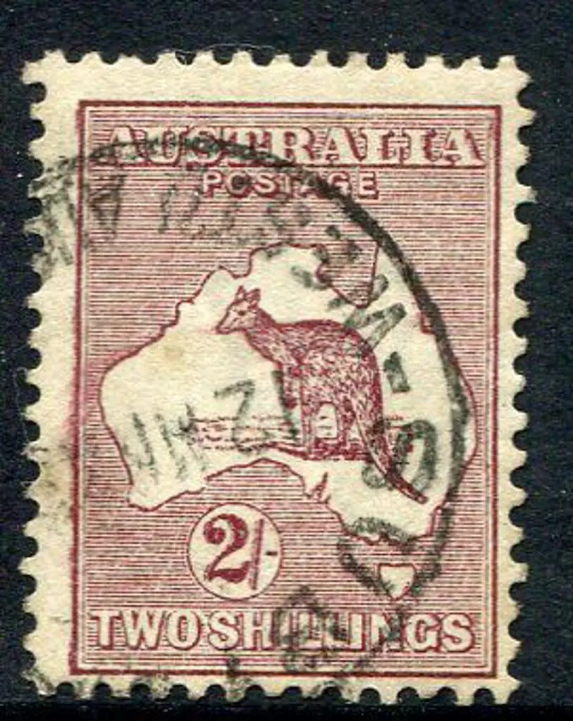 1915/28 3rd Watermark 2/- maroon with clear kiss ... Image 1++