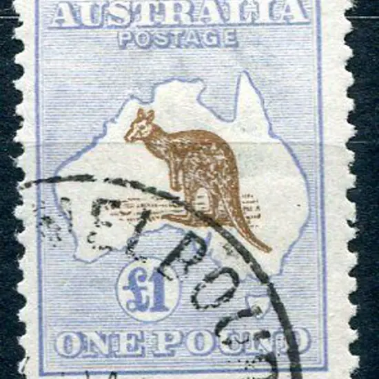 1915/28 3rd Watermark £1 light brown & pale blue. ...