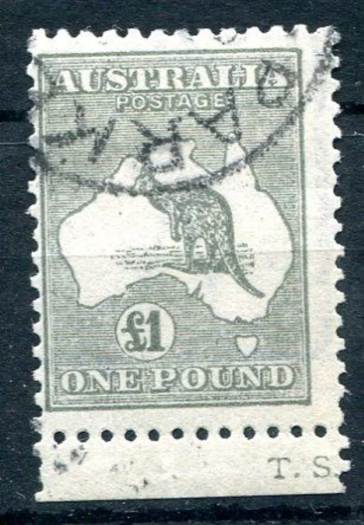 1915/28 3rd Watermark £1 grey with part bottom ... Image 1++