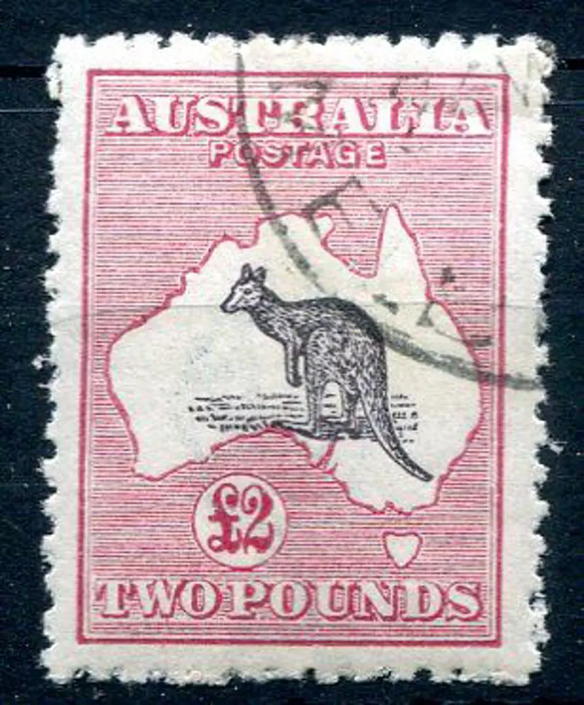 1915/28 3rd Watermark £2 purple black & rose. CTO, ... Image 1++