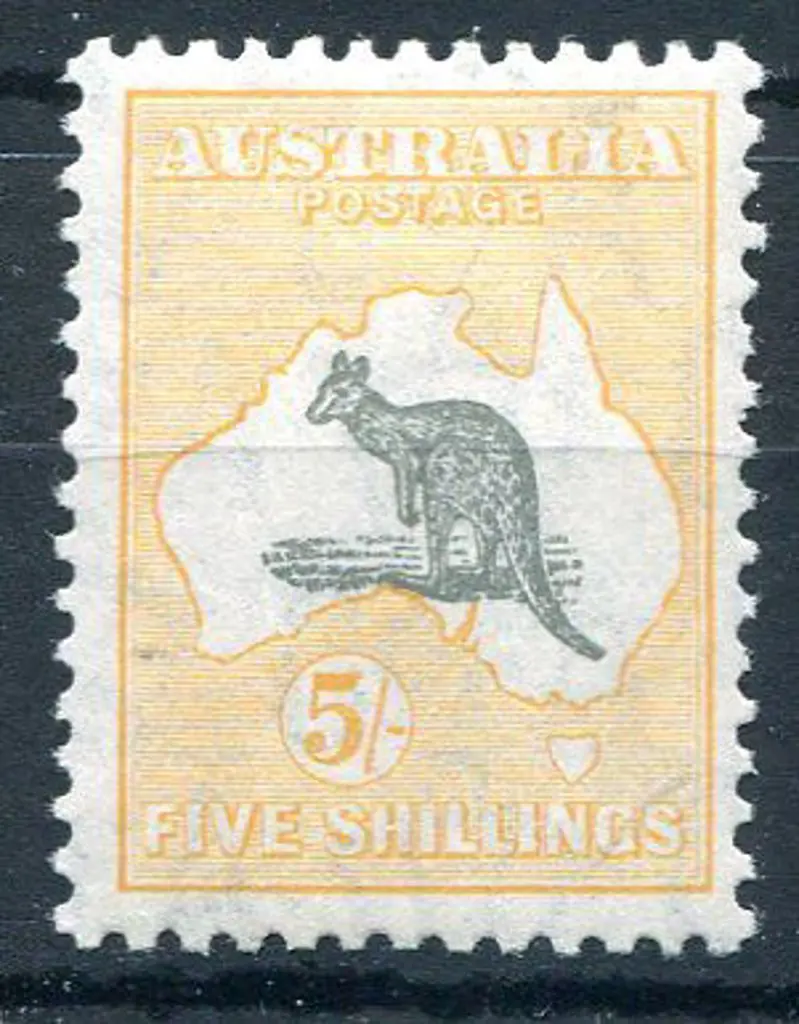 1931-47 CofA Watermark 5/- grey & yellow-buff. ... Image 1++