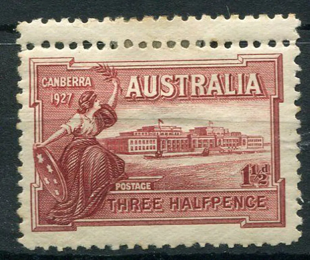 1927 1½d Parl House with double perforation at ... Image 1++