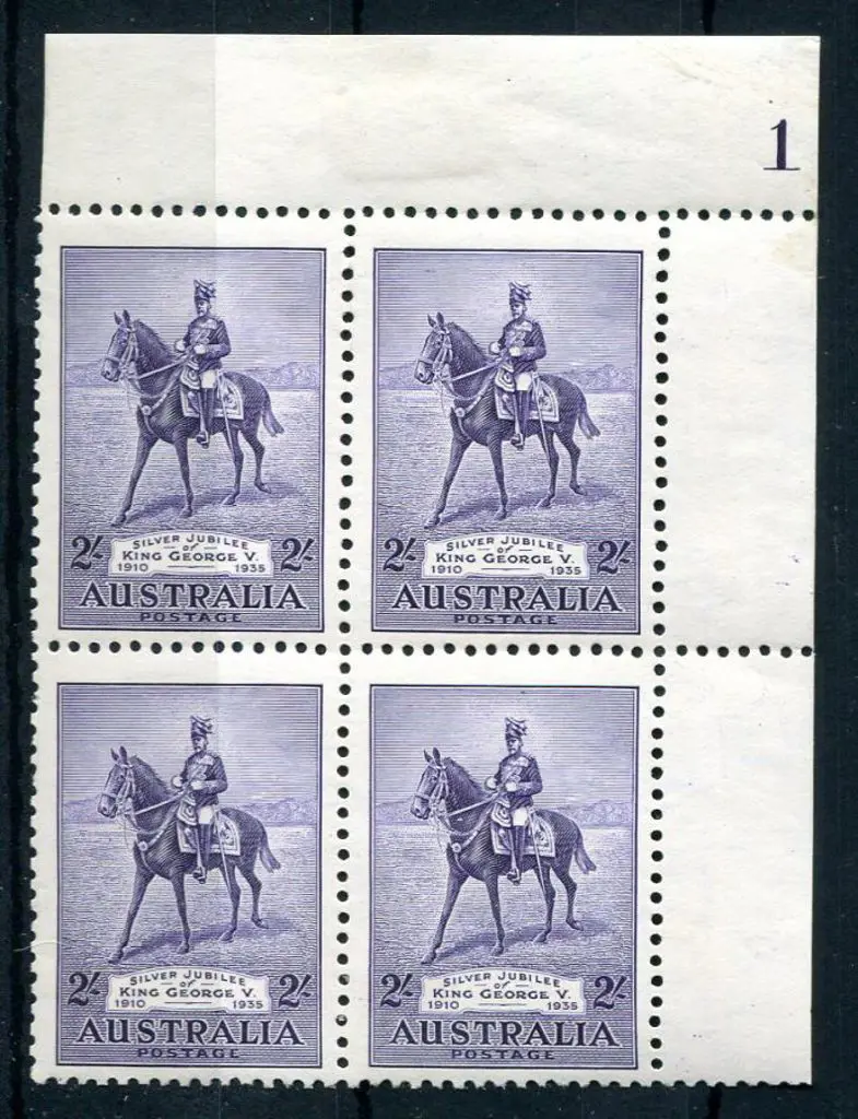 1935 2/- Silver Jubilee marginal block of 4 with ... Image 1++