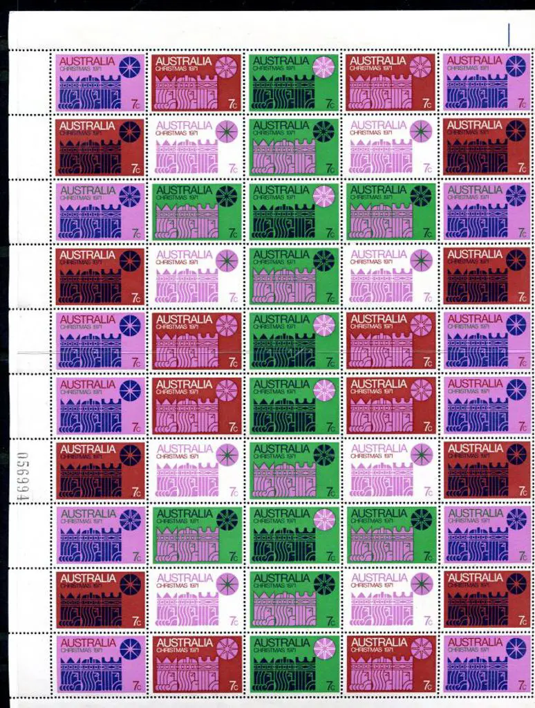 1971 Christmas half sheet of 50 on cream paper ... Image 1++