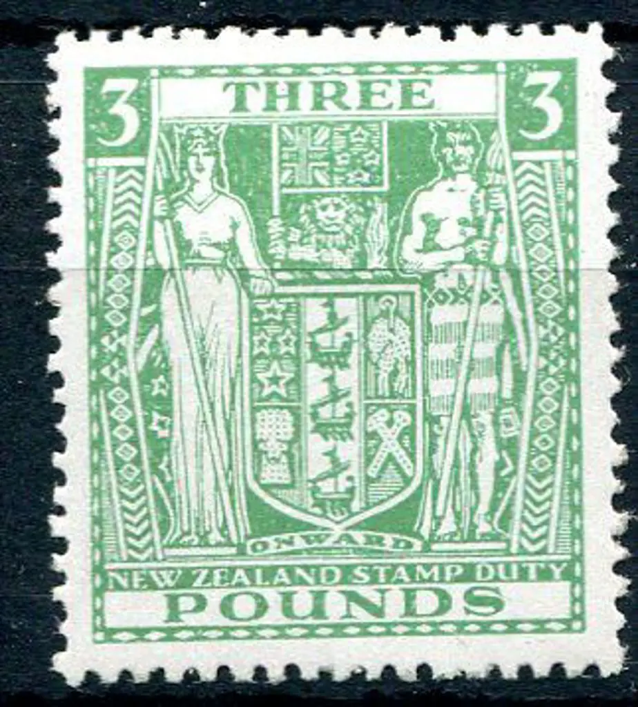 New Zealand 1940/58 £3 green Arms with wmk ... Image 1++