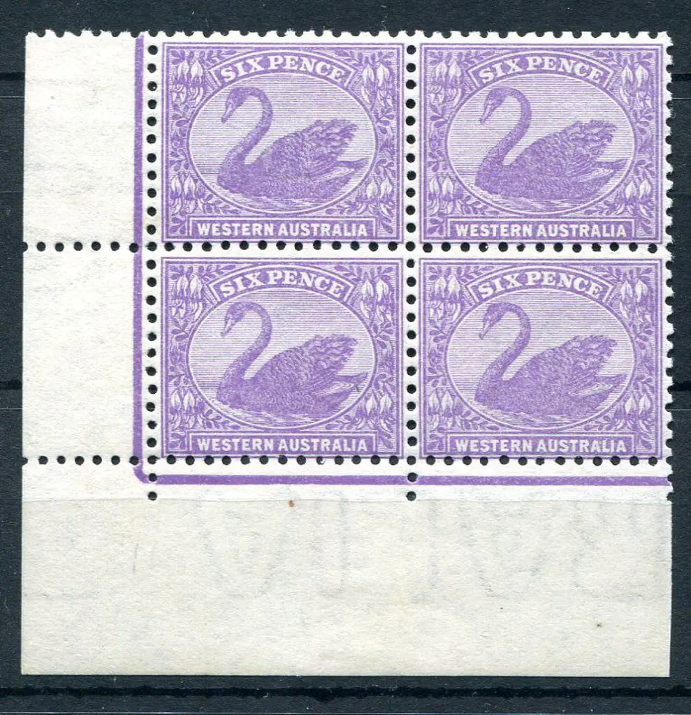 1912 6d bright violet, crown over single line A ... Image 1++
