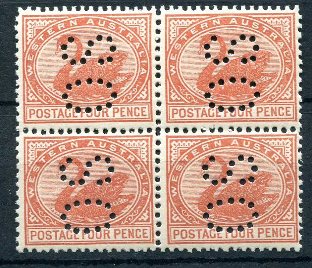 1910 4d bright brown-red perfined "OS". Fine MUH ... Image 1++