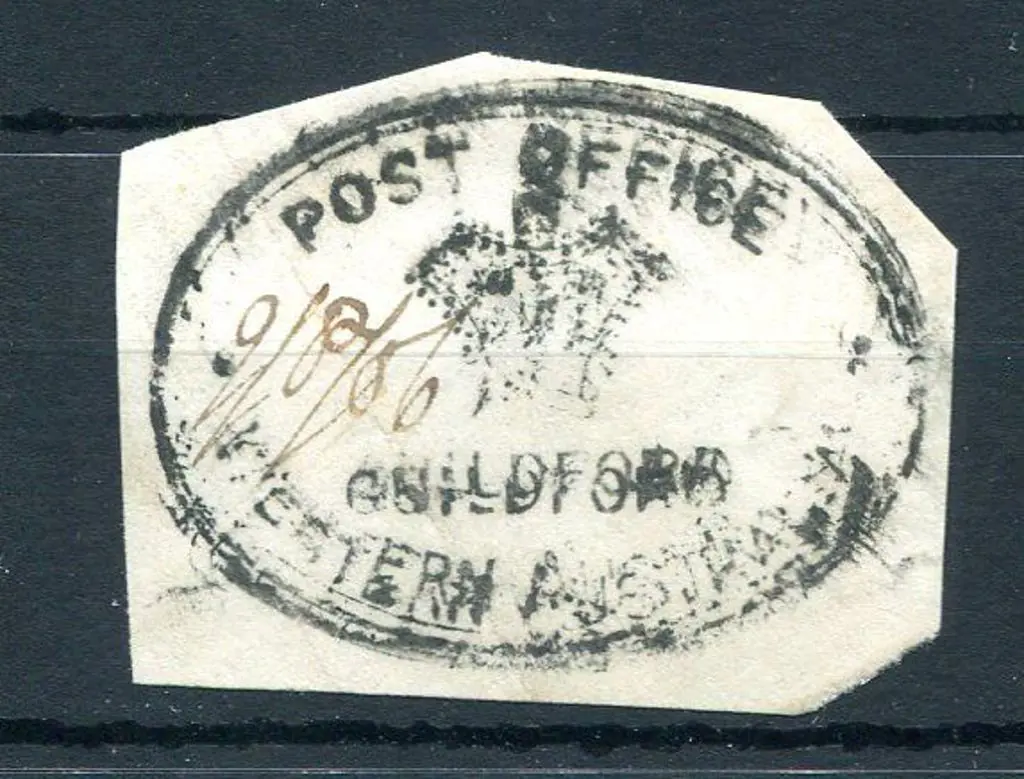 Guildford Double-lined oval POST OFFICE/ crown/ ... Image 1++
