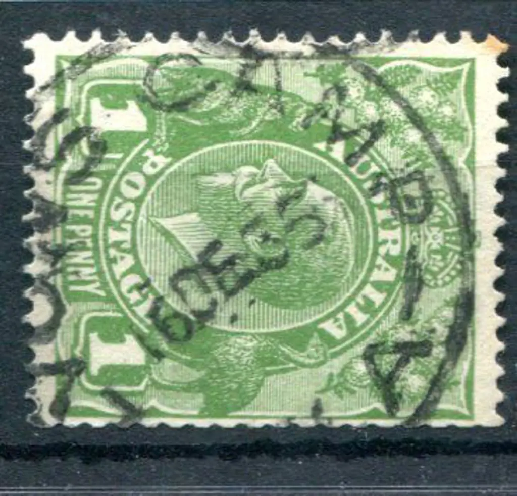 Lyons Camp C30 on 1d green KGV dated 6 DE 35. A ... Image 1++