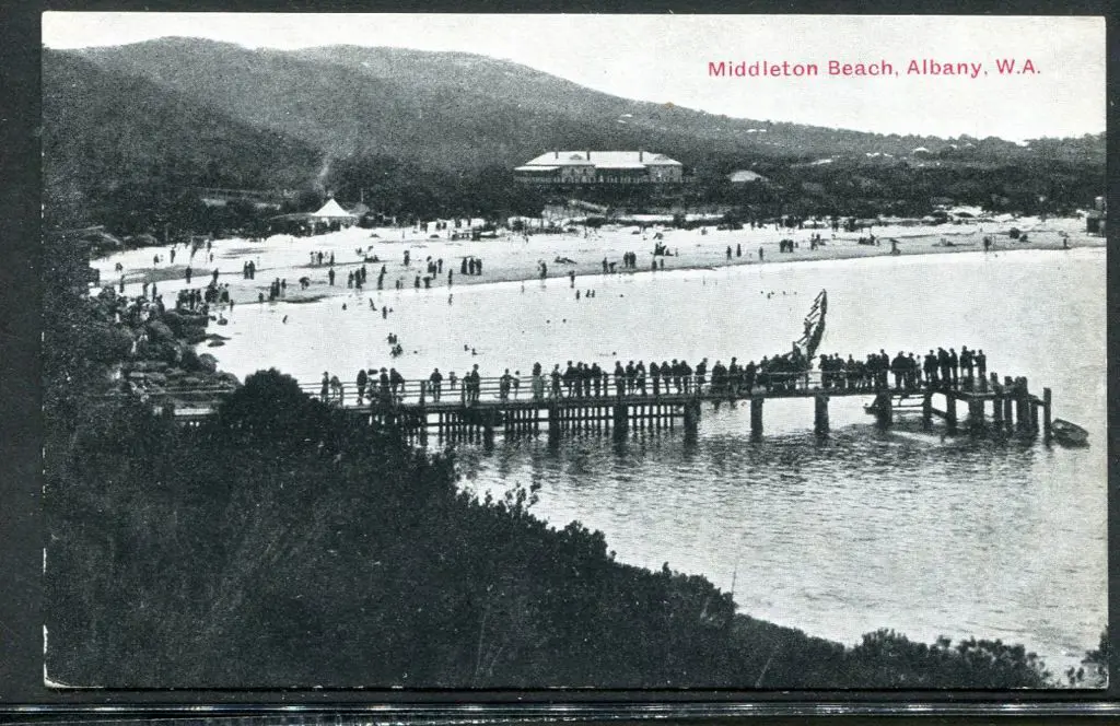 "Middleton Beach, Albany WA" with title in red. ... Image 1++
