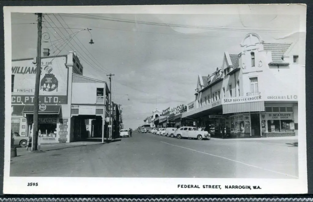 Tasmania 1d Mt Wellington x 1400 in bundleware. ... Image 1++