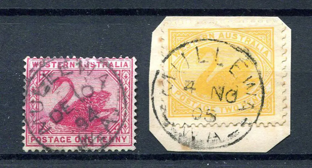 Mullewa Two 3b-9 with dots after WA on 1d red swan ... Image 1++