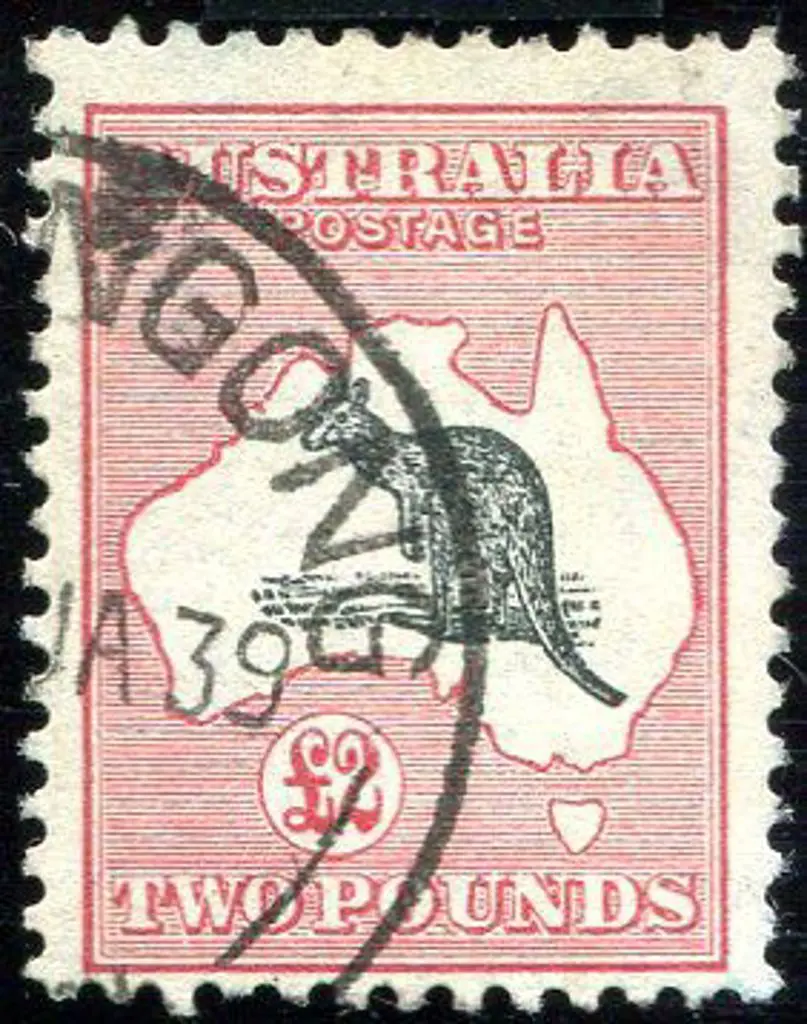 1931-47 CofA £2 grey-black & rose crimson. Fine ... Image 1++