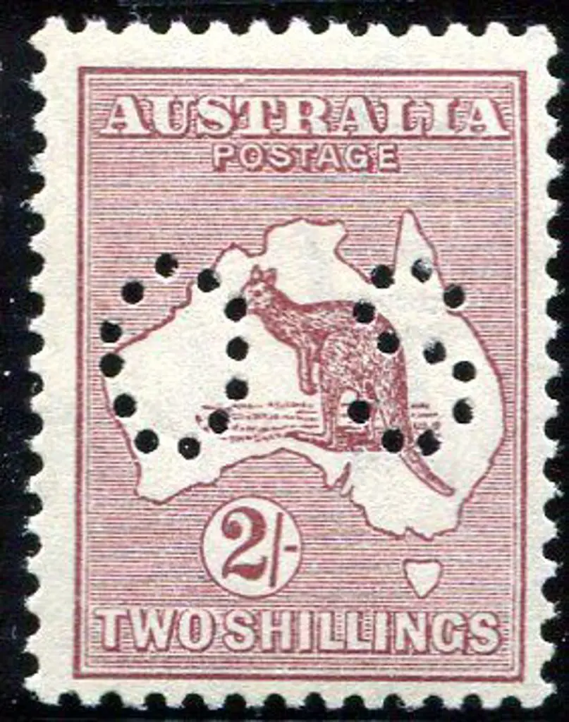1915/28 2/- maroon kangaroo, 3rd wmk, perfined ... Image 1++