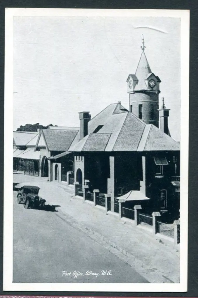Post Office, Albany, W.A. b&w card from the Beau ... Image 1++