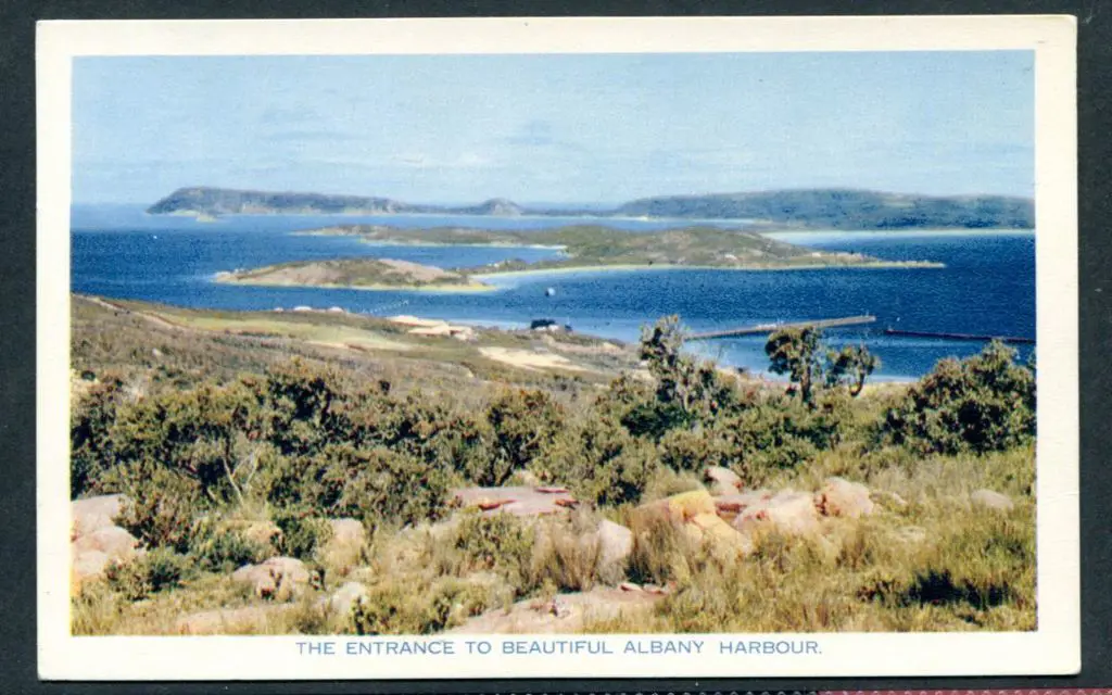 The Entrance to Beautiful Albany Harbour colour ... Image 1++