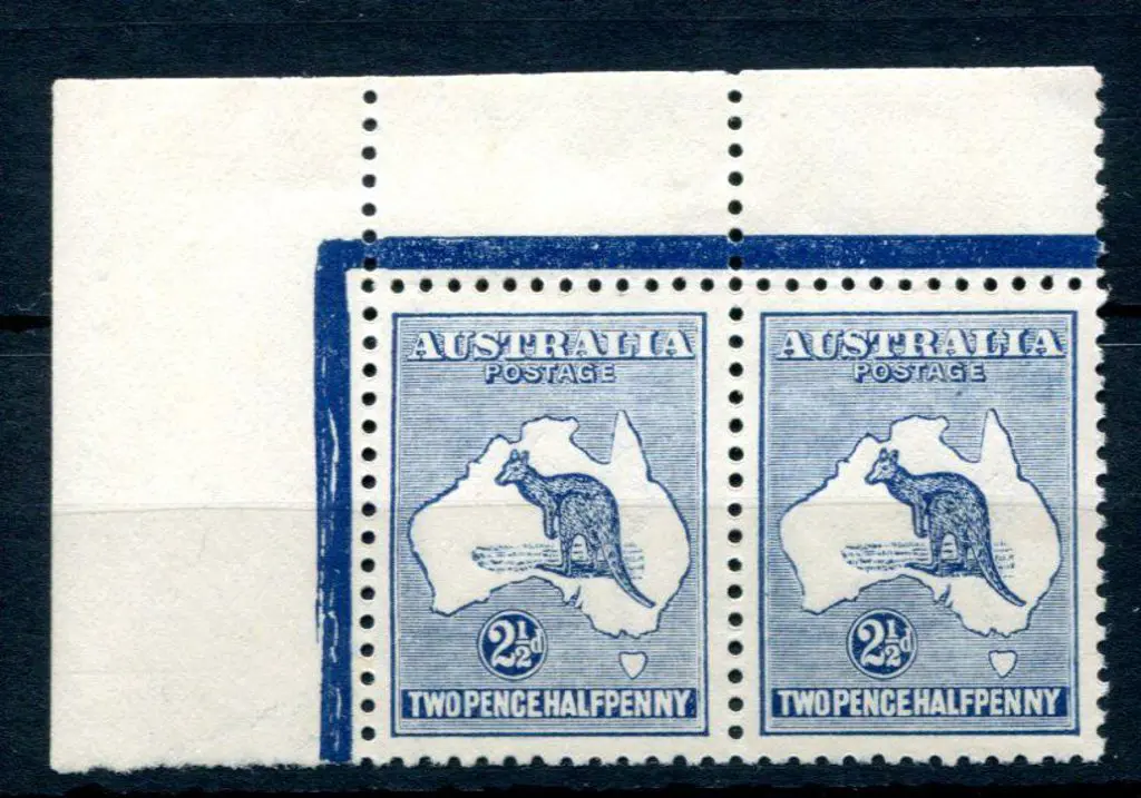 2½d pale bright blue in top left selvedge pair. ... Image 1++