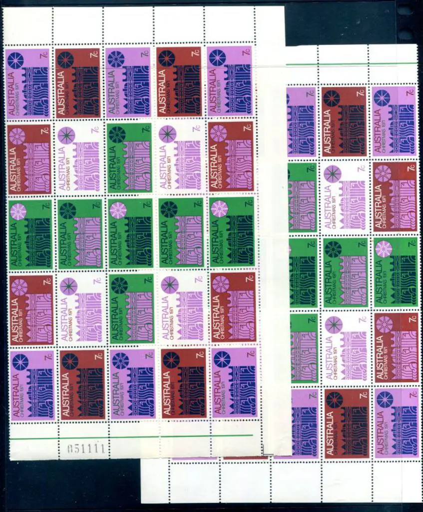 1971 Christmas pane of 25 in both white & cream ... Image 1++
