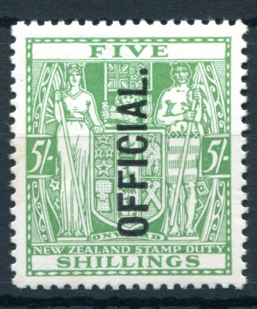 New Zealand 1927/33 5/- green Arms ovptd ... Image 1++