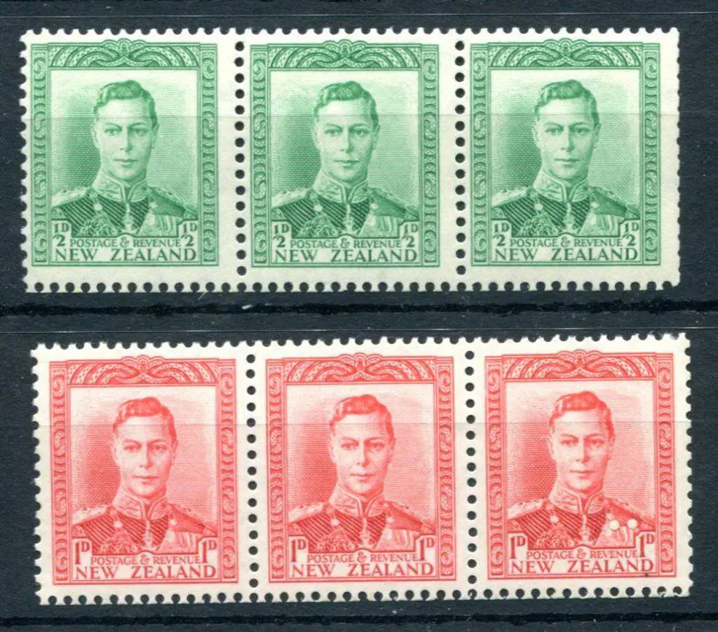 New Zealand 1938/44 ½d green & 1d scarlet KGVI ... Image 1++