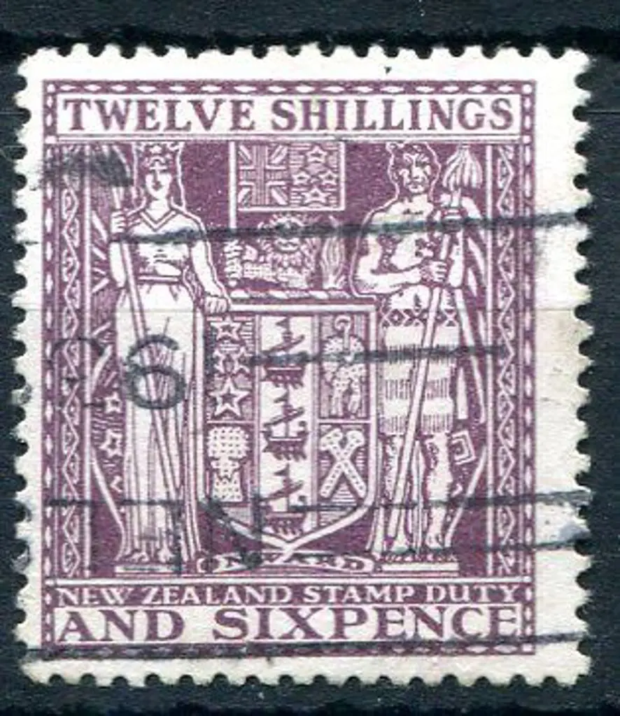 New Zealand 1931/40 12/6d deep plum Arms with ... Image 1++