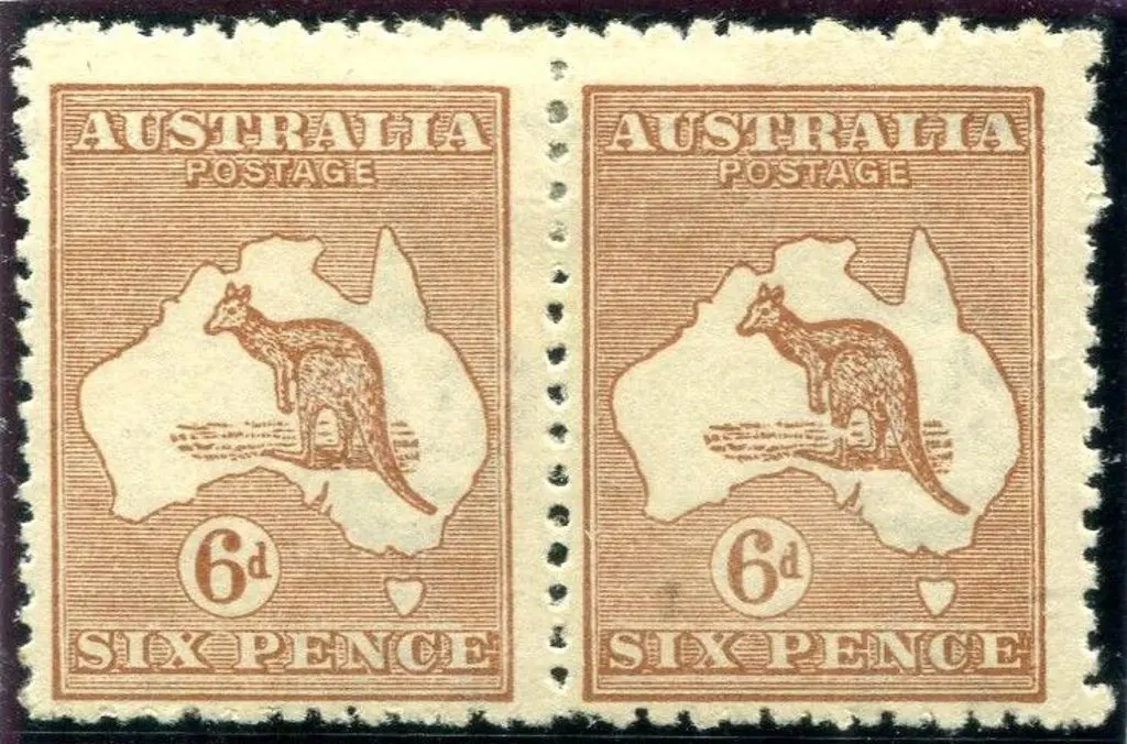 6d chestnut pair with rh stamp showing the "broken ... Image 1++