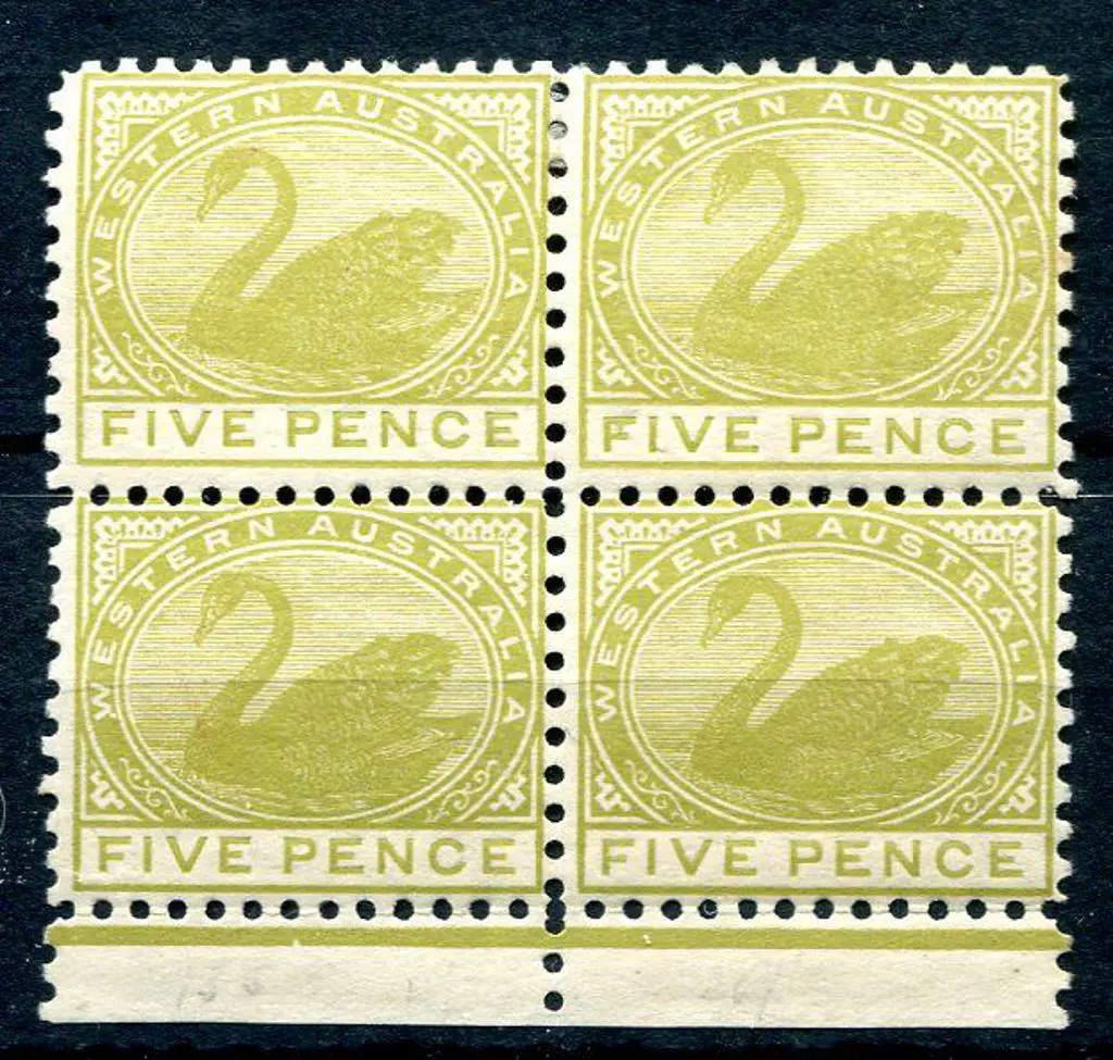 1905 5d olive-green mint block of 4. Top pair with ... Image 1++