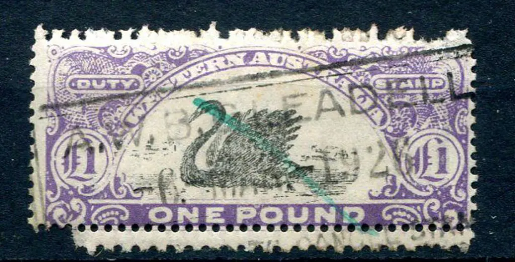 1923/25 £1 violet with misaligned perfs & ... Image 1++