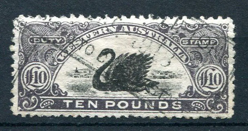 1906/09 £10 agate, perf 11. Fine used with light ... Image 1++