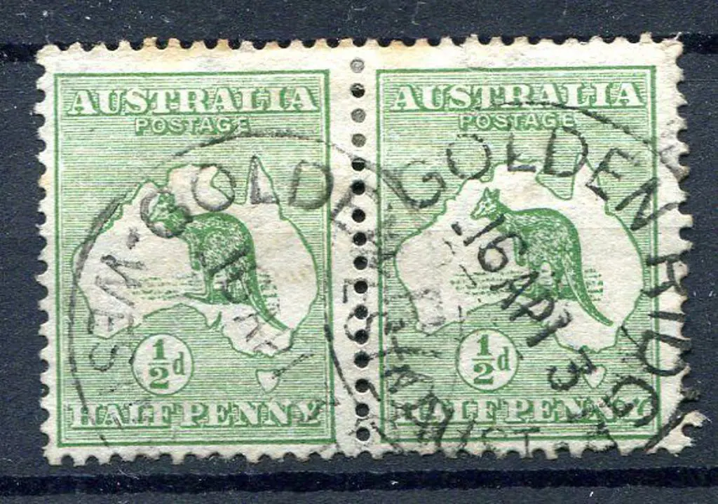 Golden Ridge B27-a Two fine strikes on ½d green ... Image 1++