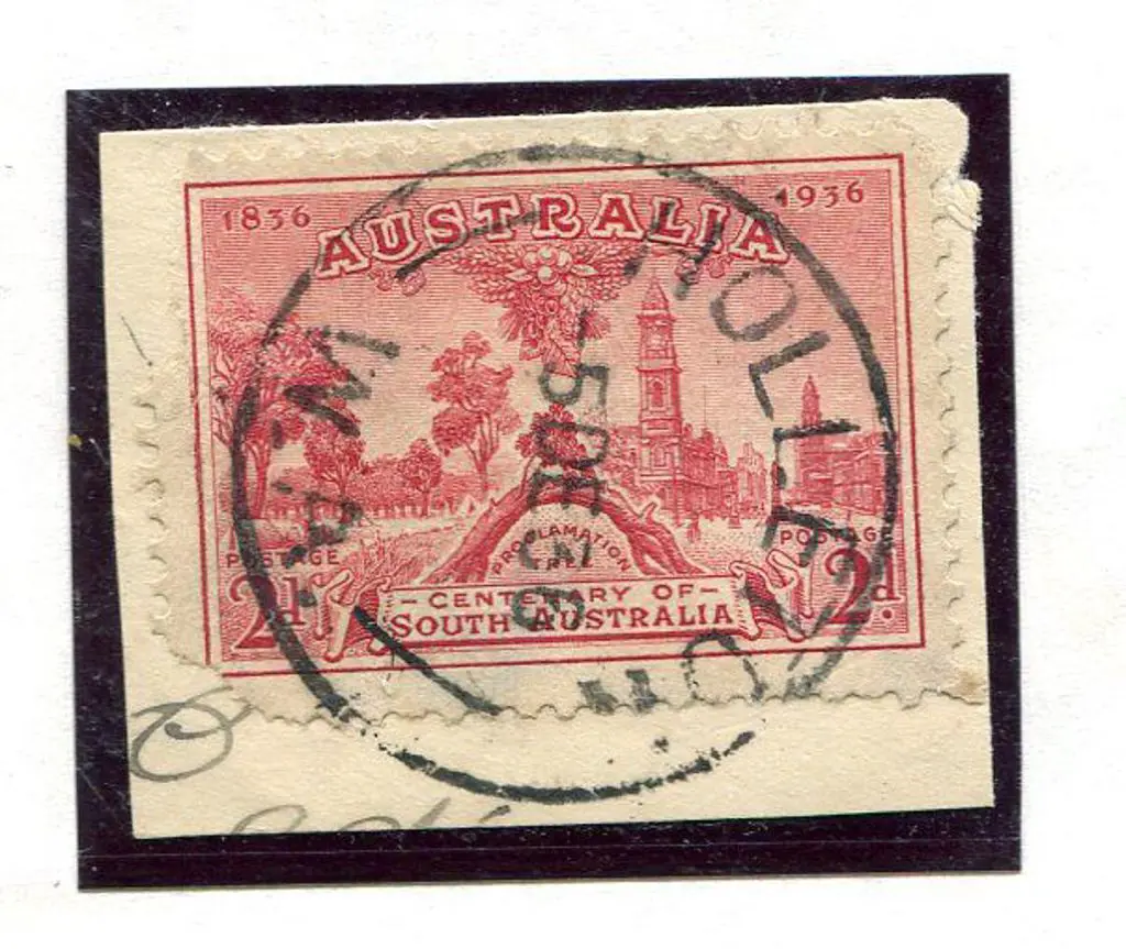 Holleton C30 complete strike on 2d SA Cent on ... Image 1++