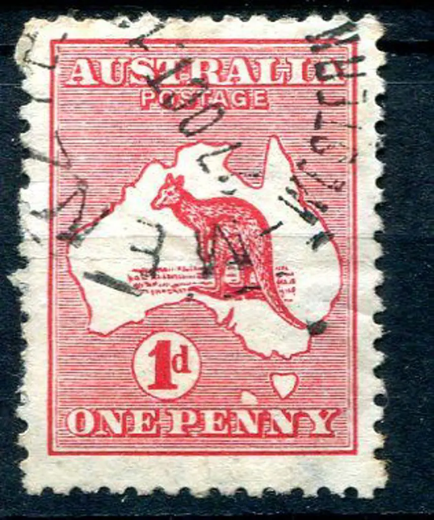 1d red Die II with "extra island" (2 Tasmania's) ... Image 1++