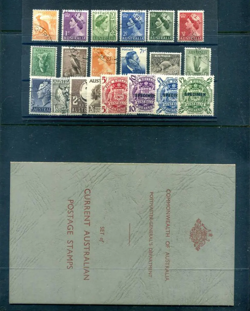 PMG folder with a modified range of late KGVI & ... Image 1++