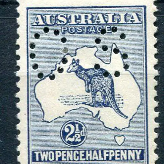 1915/28 2½d pale bright blue perfined "OS". Fine ...