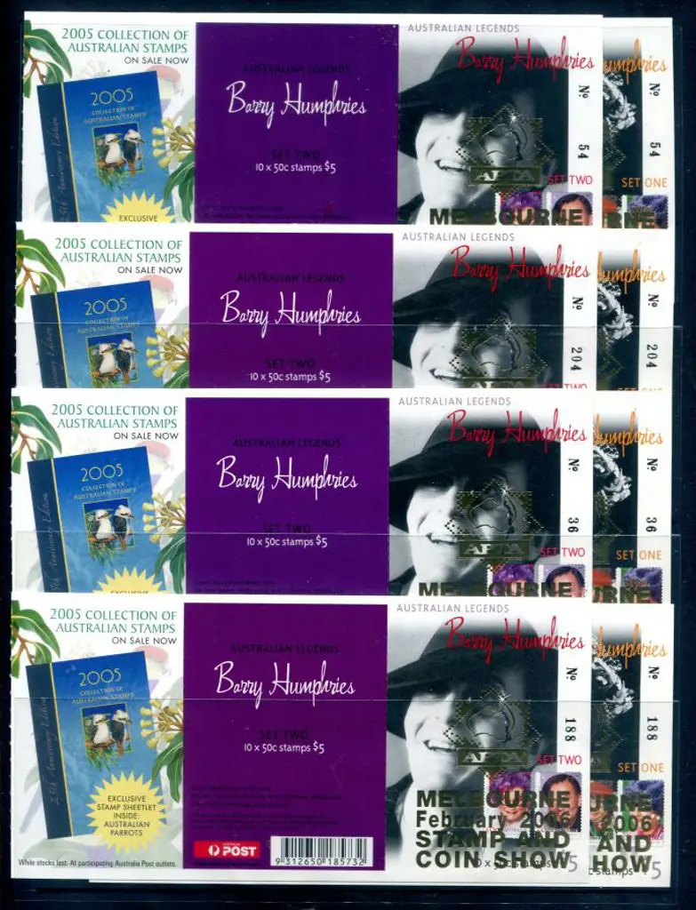 2006 $5 Dame Edna pair of booklets in both ... Image 1++